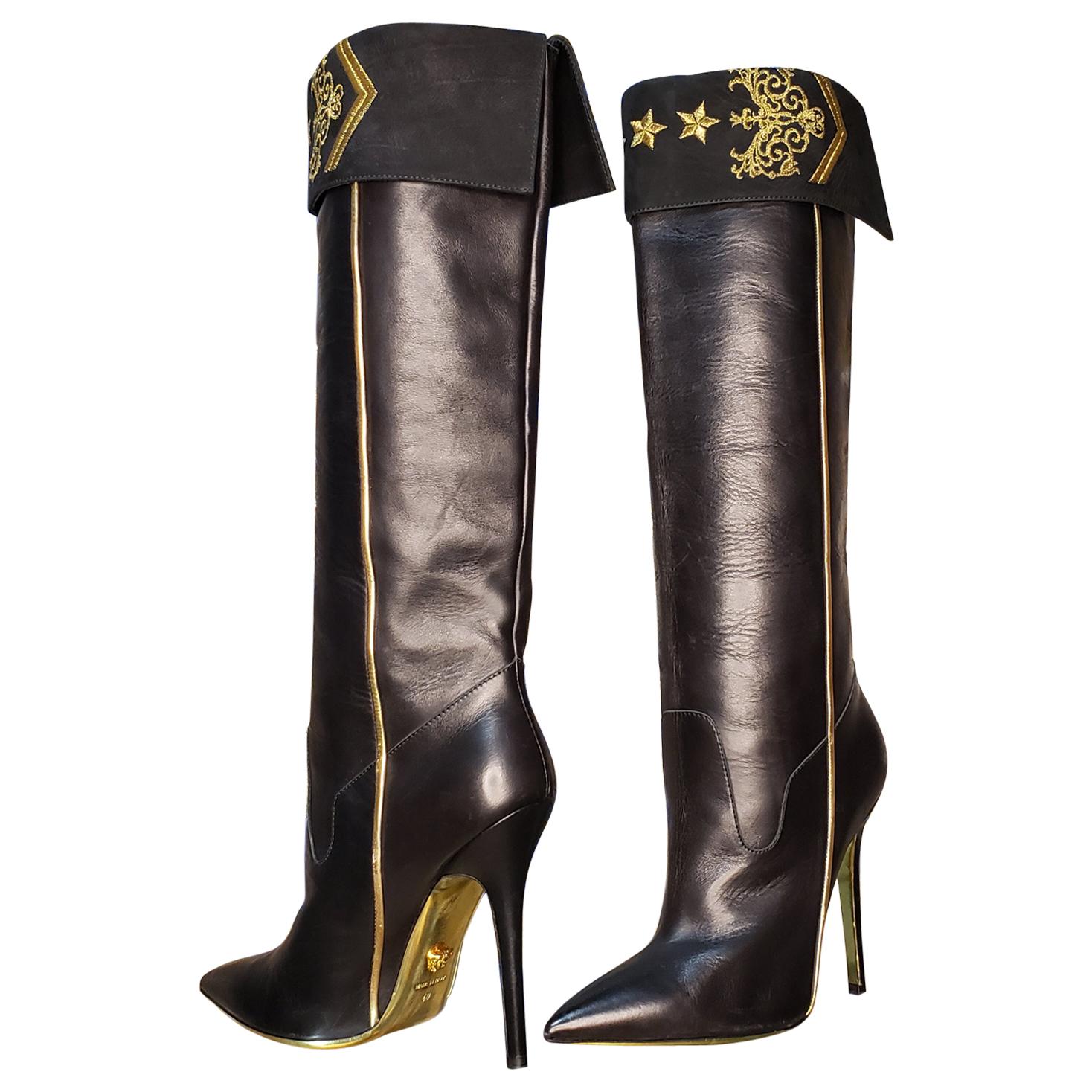 Pre-Fall 2013 L# 8 VERSACE MILITARY BLACK LEATHER KNEE BOOTS w/EMBROIDERY 40-10