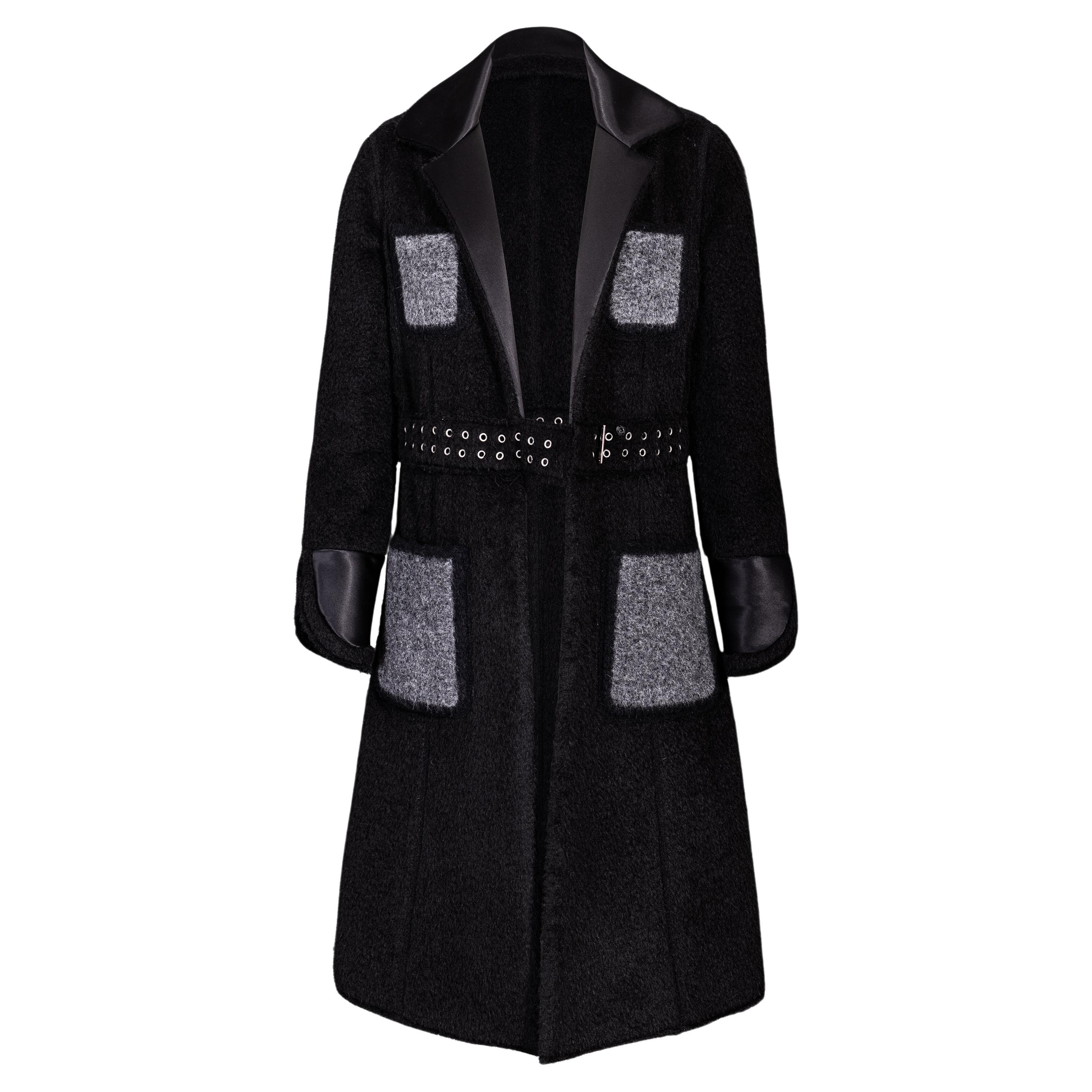 Pre-Fall 2014 Céline by Phoebe Philo Black Shearling Coat with Gray Accents For Sale 2