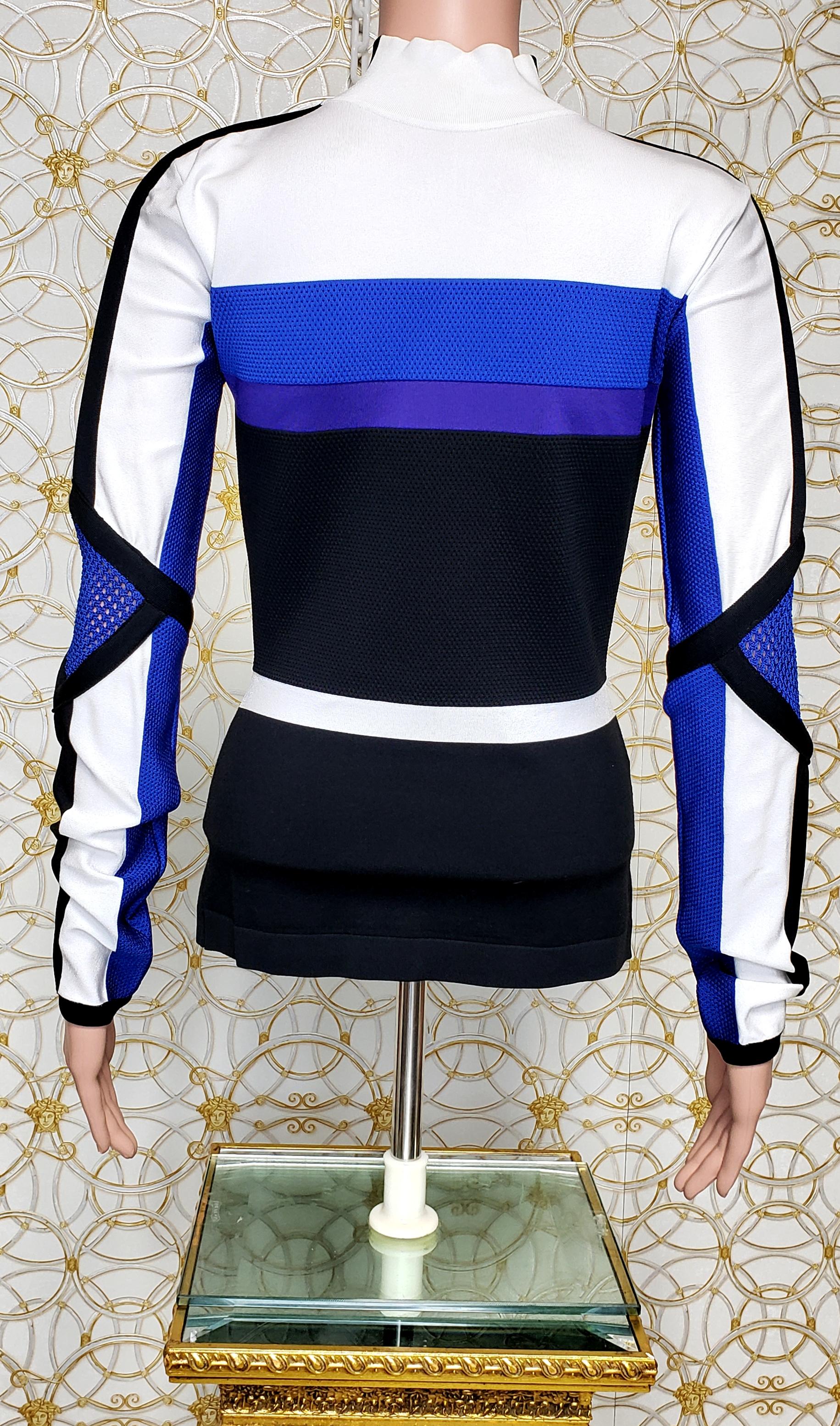 Pre-Fall 2015 look # 12 VERSACE STRETCHY TURTLENECK TOP 40 - 4 For Sale 1