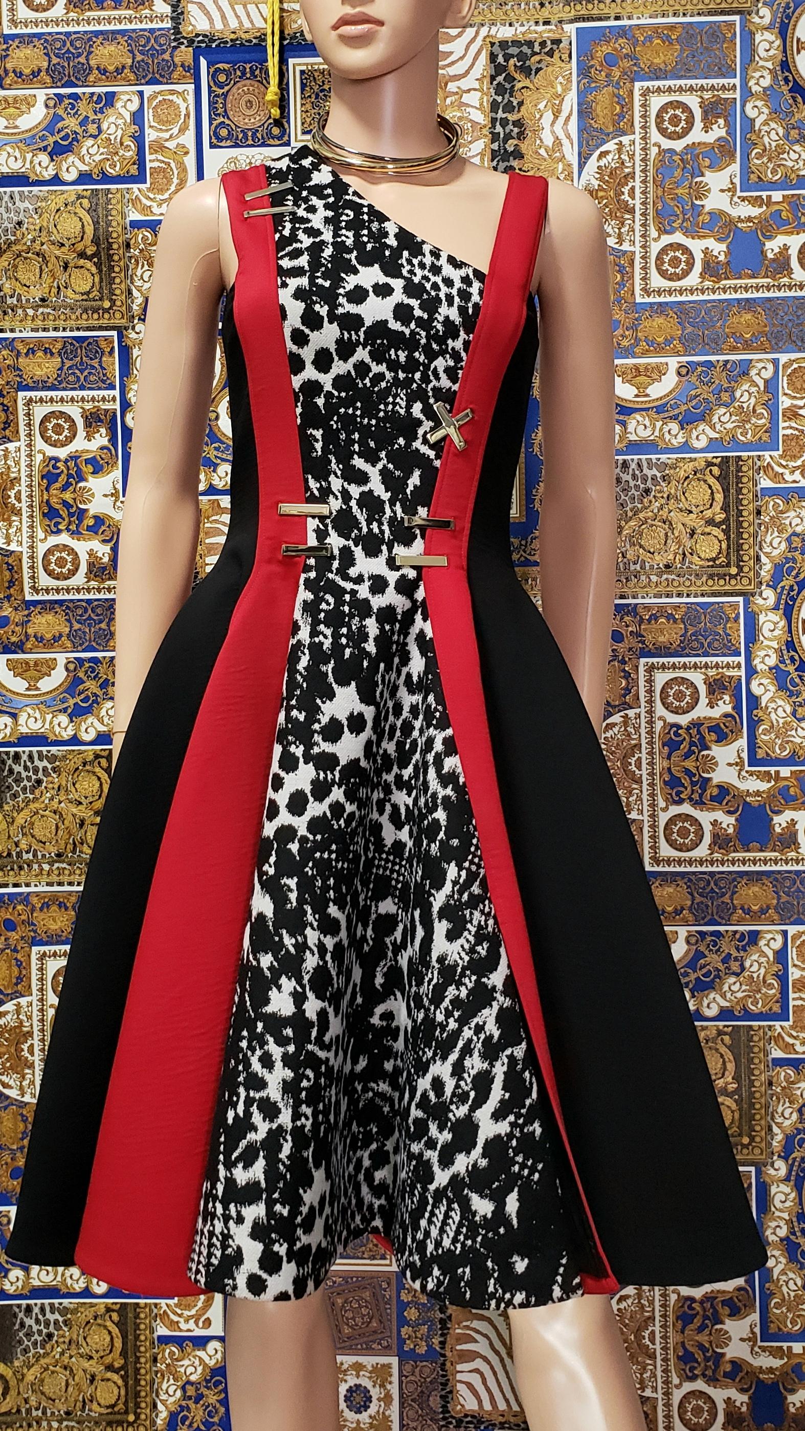 Pre/Fall 2015 NEW VERSACE COLOR-BLOCK DRESS 38 - 4 For Sale 7