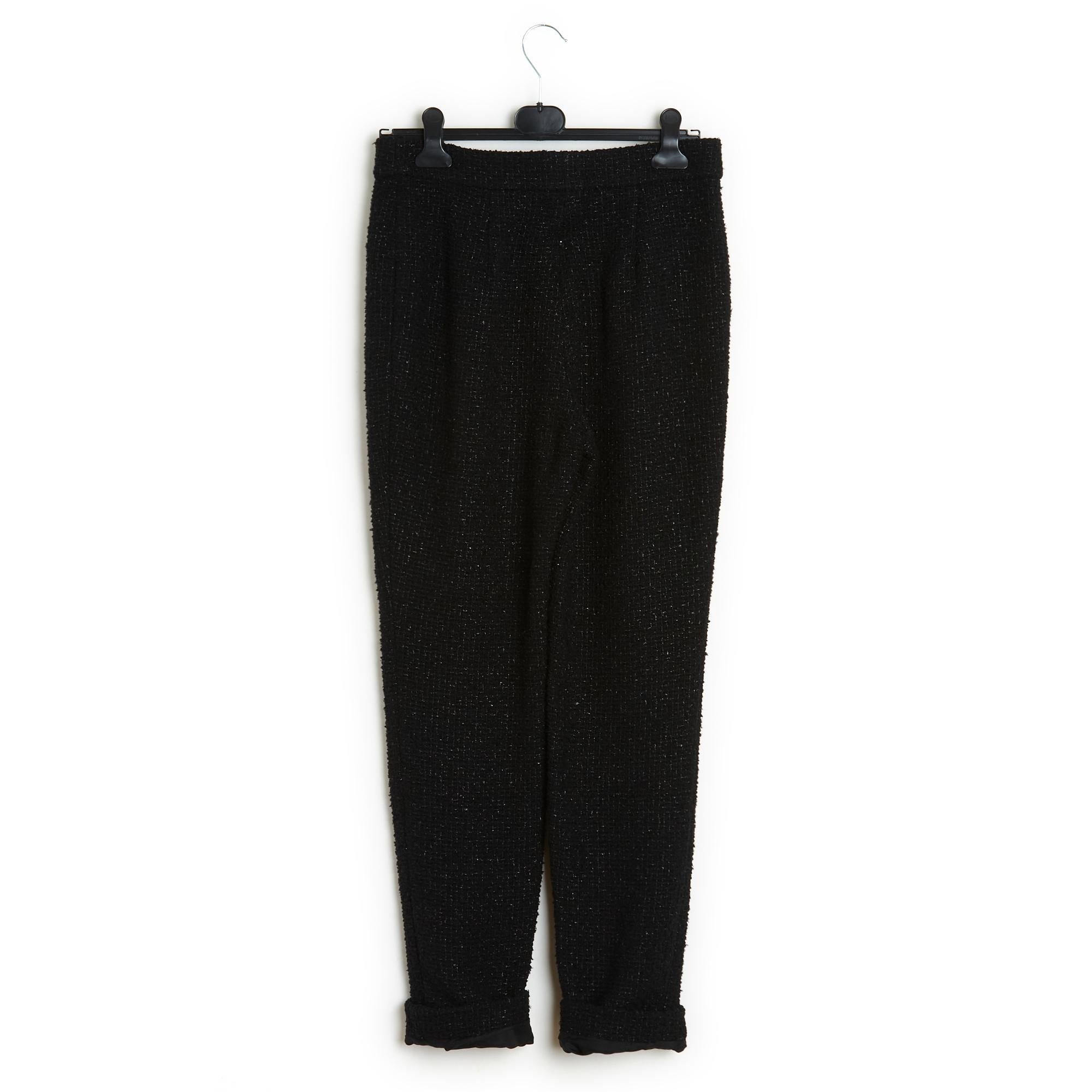 Pre Fall 2018 Chanel Black Shiny Tweed Pants FR40/42 For Sale 1