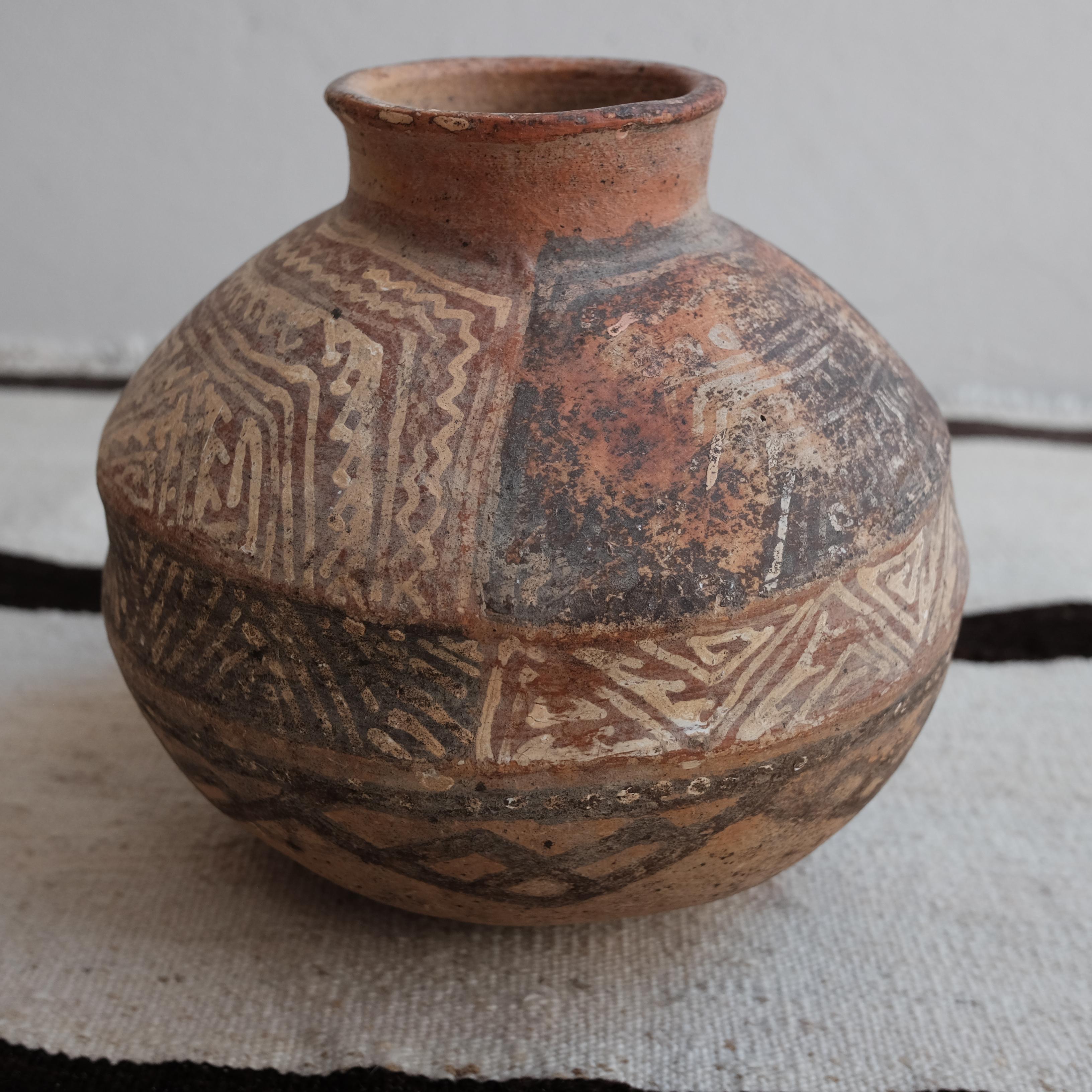 Mexican Pre-Hispanic Ceramic Vessel from Nayarit, Mexico For Sale