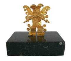 Fermacarte in stile preispanico, base in marmo, Colombia, circa anni '80