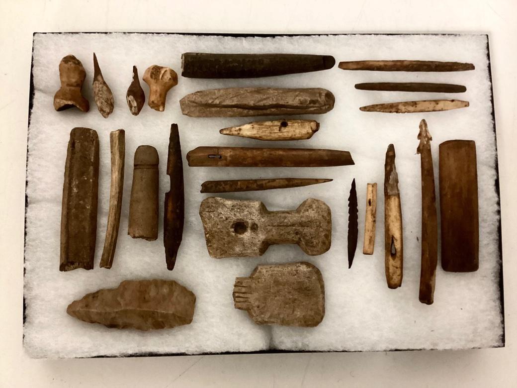 Hand-Carved Pre Inuit/ Eskimo Thule Culture Artifacts For Sale