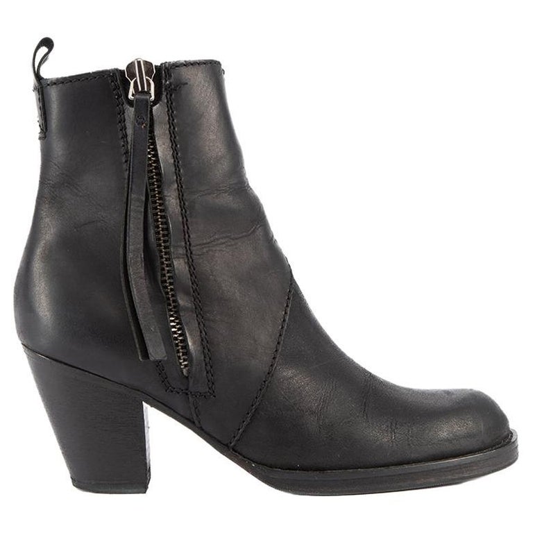 PreLoved Acne Studios Women's Black Leather Heeled Ankle Boots with Side Zip For Sale at 1stDibs