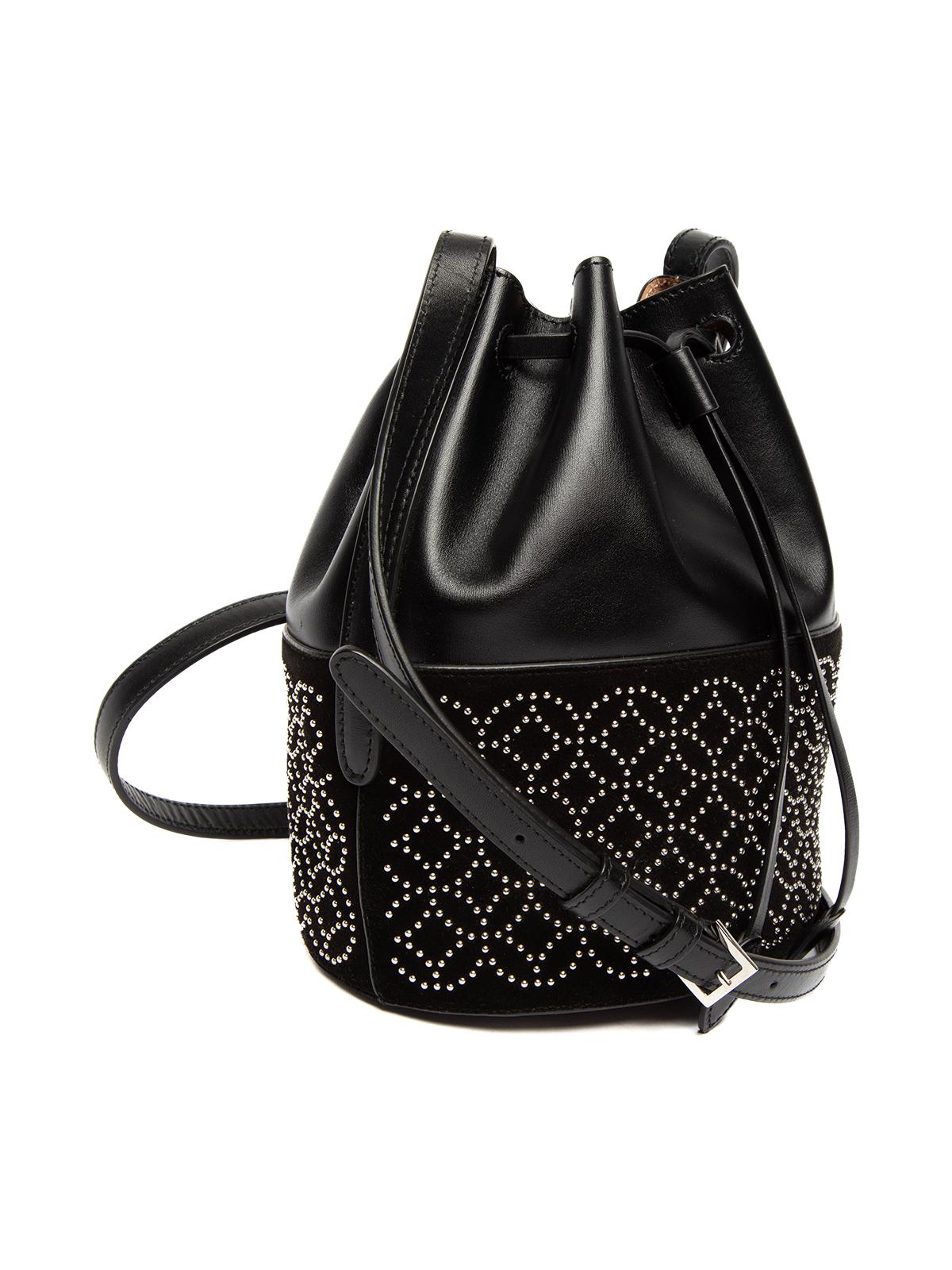 CONDITION is Very good. No visible wear to bag is evident on this used Alaia designer resale item. Details Colour - black Material leather Style - bucket bag Handles/Straps - leather Additional straps or carry options - shoulder/crossbody Mirror tag