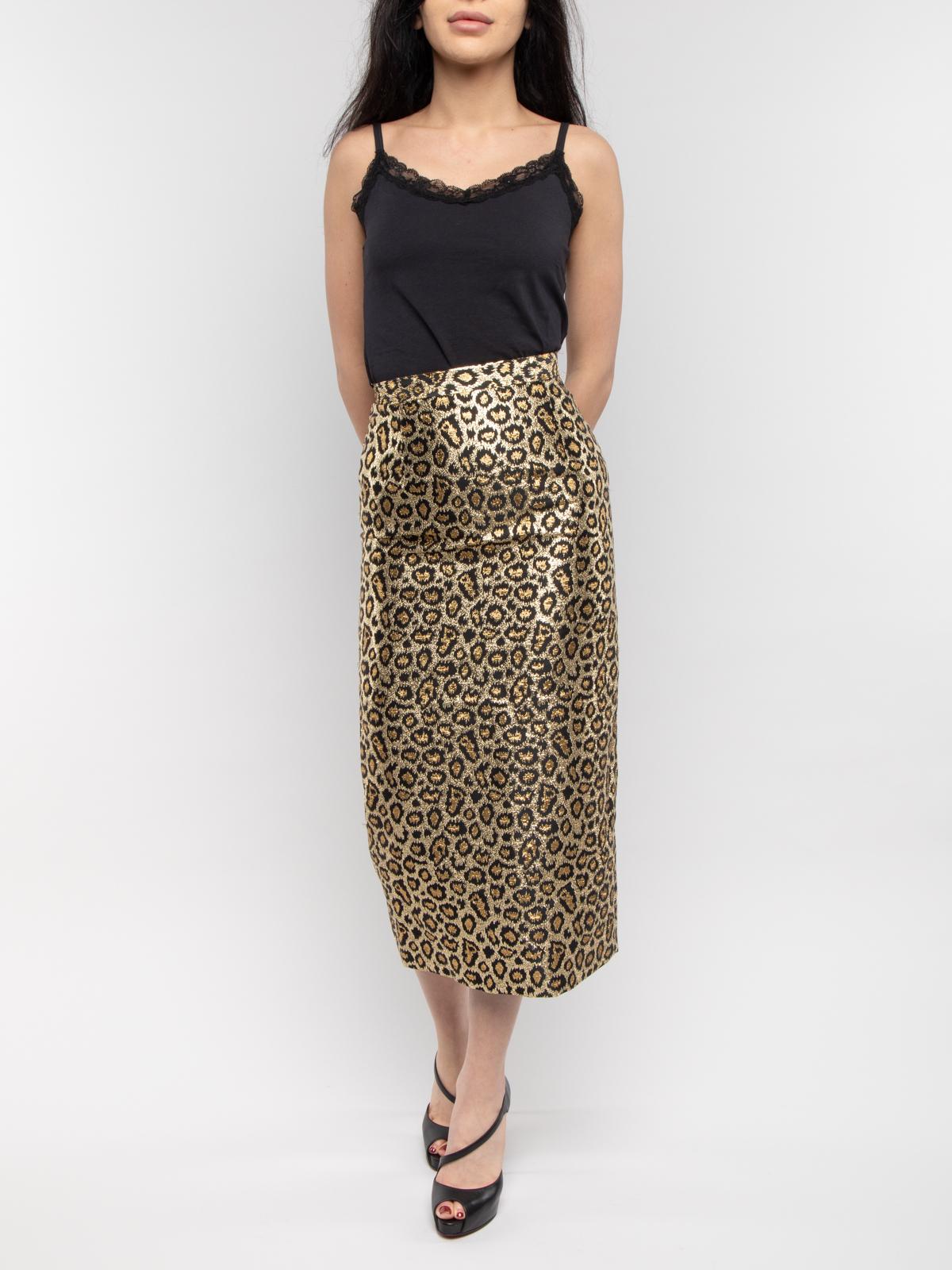 CONDITION is very good. No wear and pilling to skirt is evident. Details Gold Leopard Metallic Material Pencil Skirt Zip ClosureFastenting Made in ITALY. Composition 48% Polyester, 33% Fibres Metallised, 13% Silk, 6% Polyamide Lining: 100% Viscose