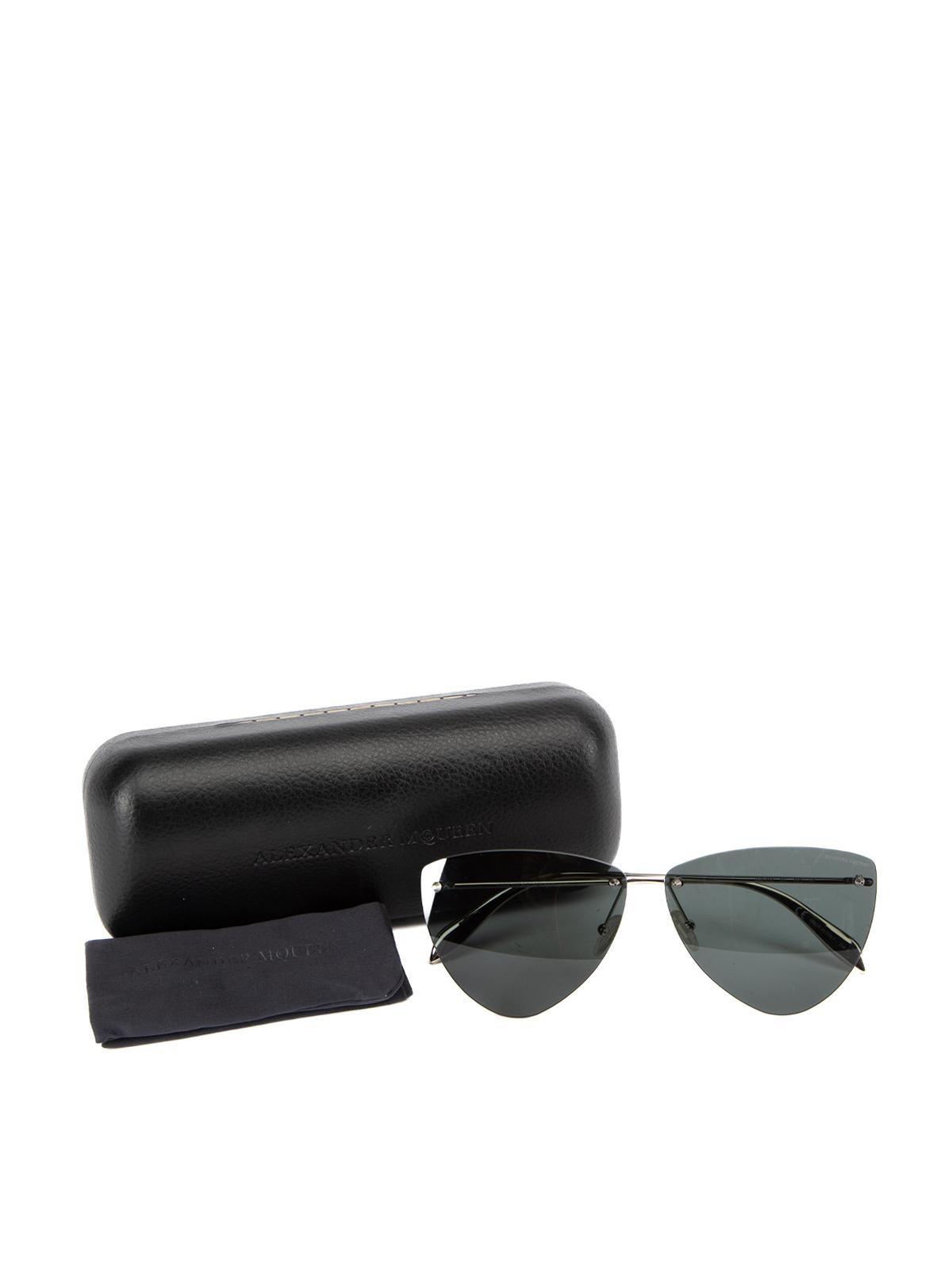 Pre-Loved Alexander McQueen Women's Black Aviator AM0119SA Sunglasses 6