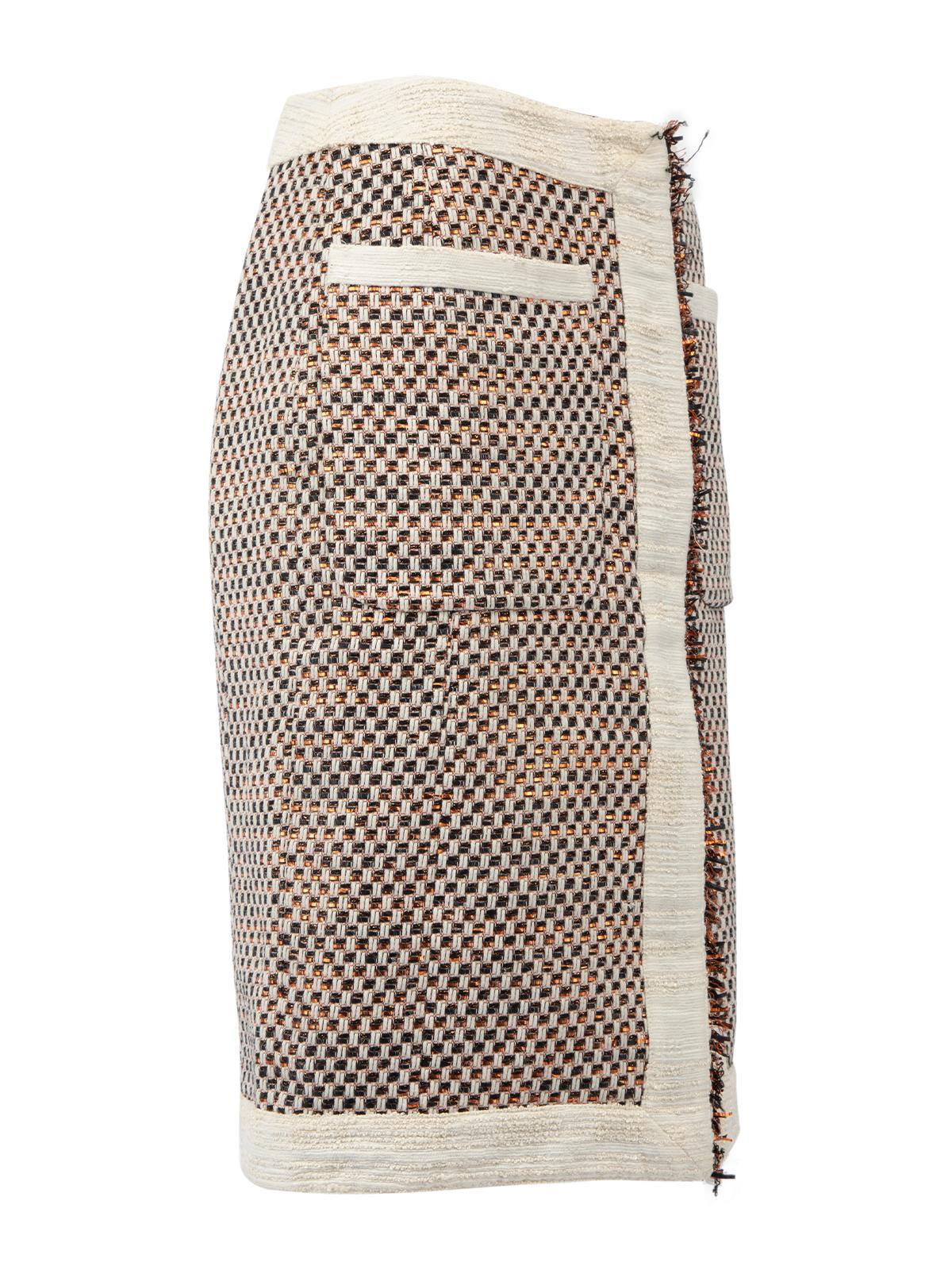 CONDITION is Very good. Hardly any visible wear to skirt is evident. A couple of loose threads can be seen near the hem at the front of this used Altuzarra designer resale item. Details Multicolour- White, black and copper Cotton Pencil skirt Knee