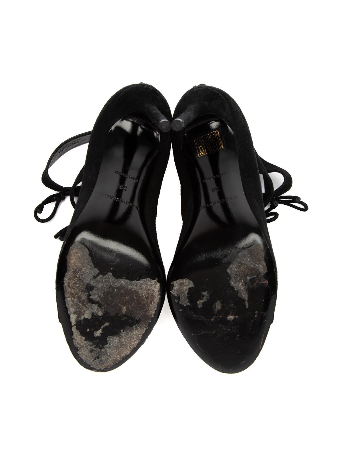 Balenciaga - Chaussures à talons à lacets noires pour femme, état neuf Bon état - En vente à London, GB