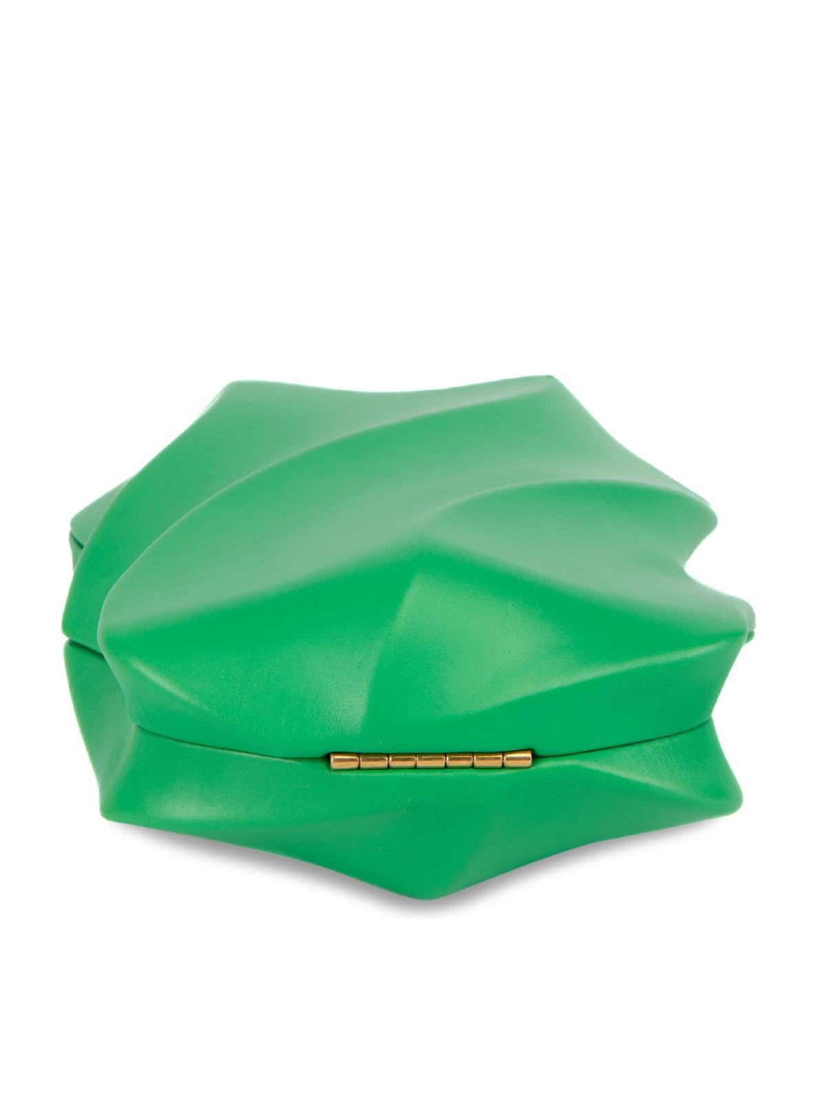 Pre-Loved Bottega Veneta Women's Green Whirl Spiral Clutch Bag In Excellent Condition In London, GB