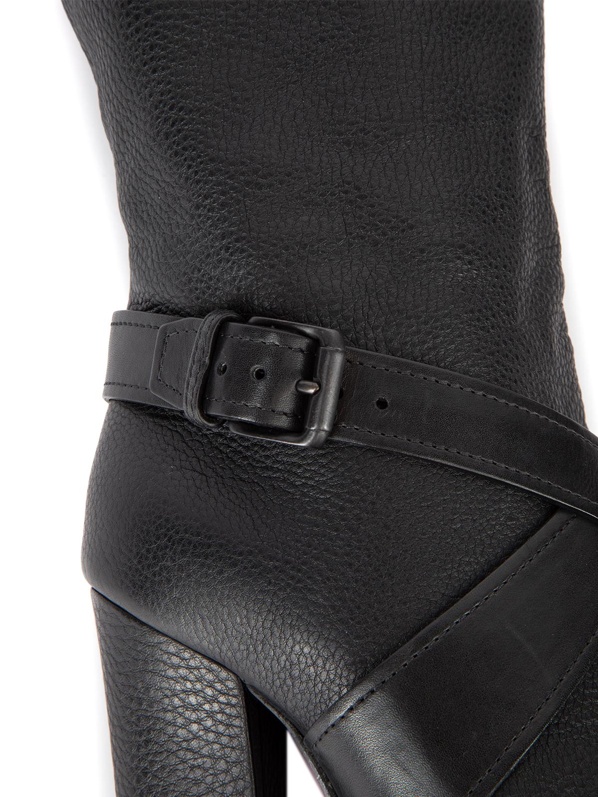 Pre-Loved Bottega Veneta Women's Knee High Boots with Buckle Detail For Sale 3