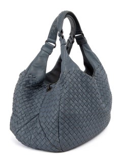 Pre-Loved Bottega Veneta Women's Round Shoulder Bag