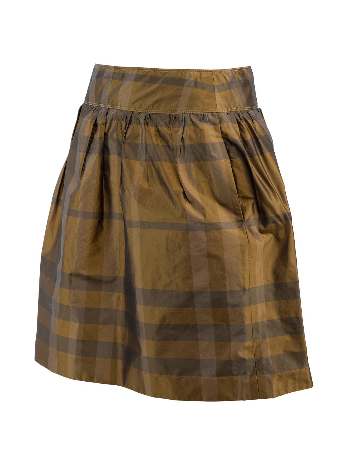 CONDITION is Very good. Hardly any visible wear to skirt is evident. There are some stick marks that can bee seen at the bottom of skirt on this used Burberry designer resale item. Details Metallic Khaki Signature Burberry pattern A line Zip