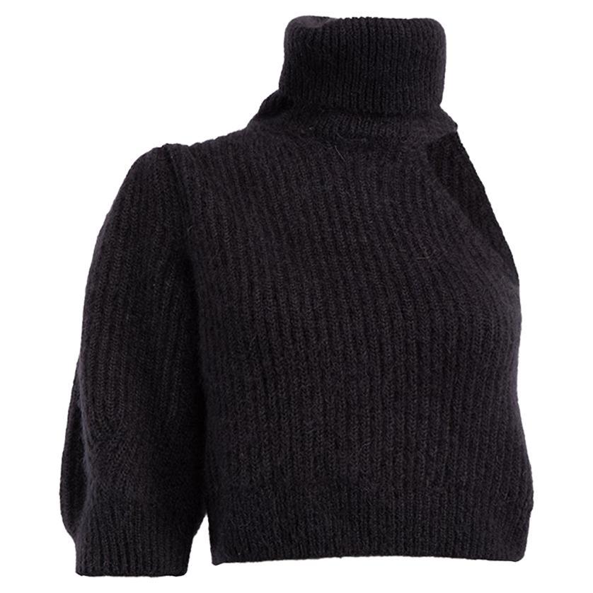 Pre-Loved Céline Women
s One Sleeve Roll Neck Knitted Cropped Mohair Jumper