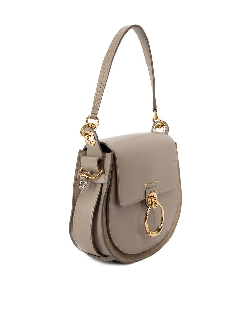 CONDITION is Very good. Minimal wear to bag is evident. Minimal wear to the leather exterior and scratches and there are dark marks on the bag flap of this used Chloé designer resale item. Details Beige Leather Medium crossbody bag 1x Handle 1x