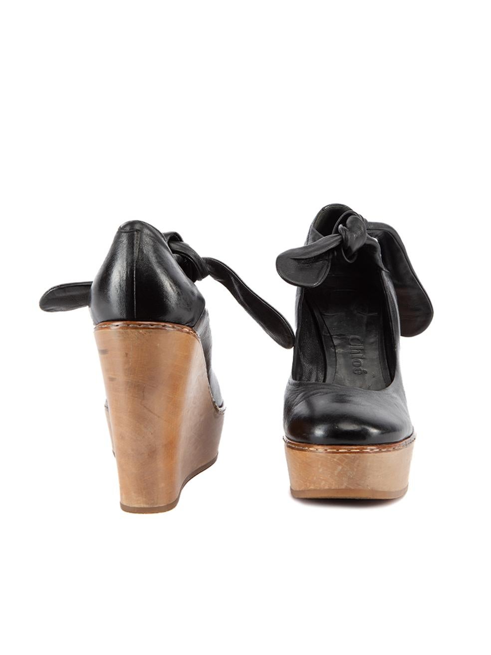 Pre-Loved Chloé Women's Black Wood Heel Tie Ankle Wedges In Excellent Condition In London, GB