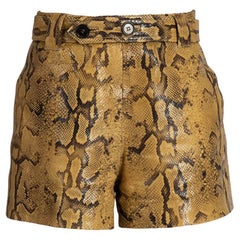 Chlo précoce short en cuir de serpent jaune pour femme