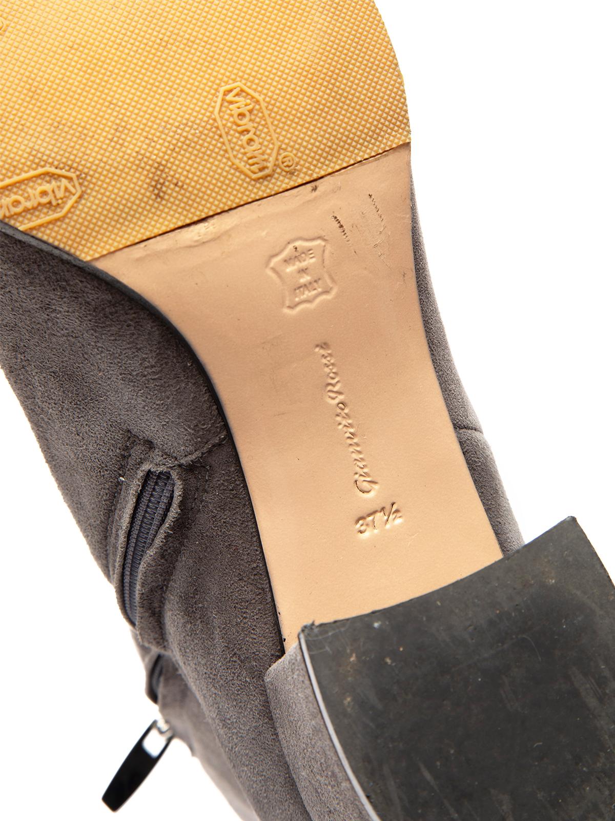 Pre-Loved Gianvito Rossi Women's Grey Suede Block Heel Boots 2