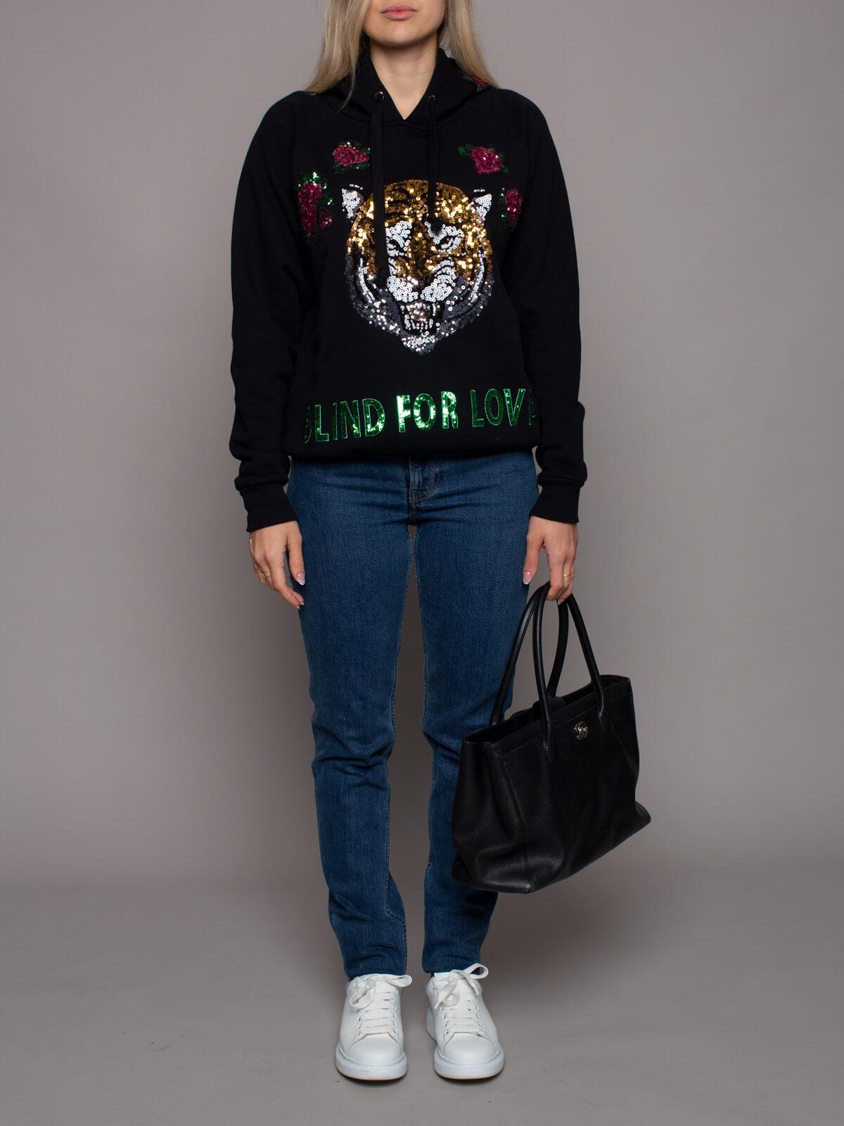 CONDITION is very good, minor stains are evident on the garment Details Black Embellished tiger Long sleeves Hoodie Made in Italy Composition 100% Cotton Fitting Information True to size Bust: 48 cm 18. 9 in Length: 54 cm 21. 3 in Model Measurements