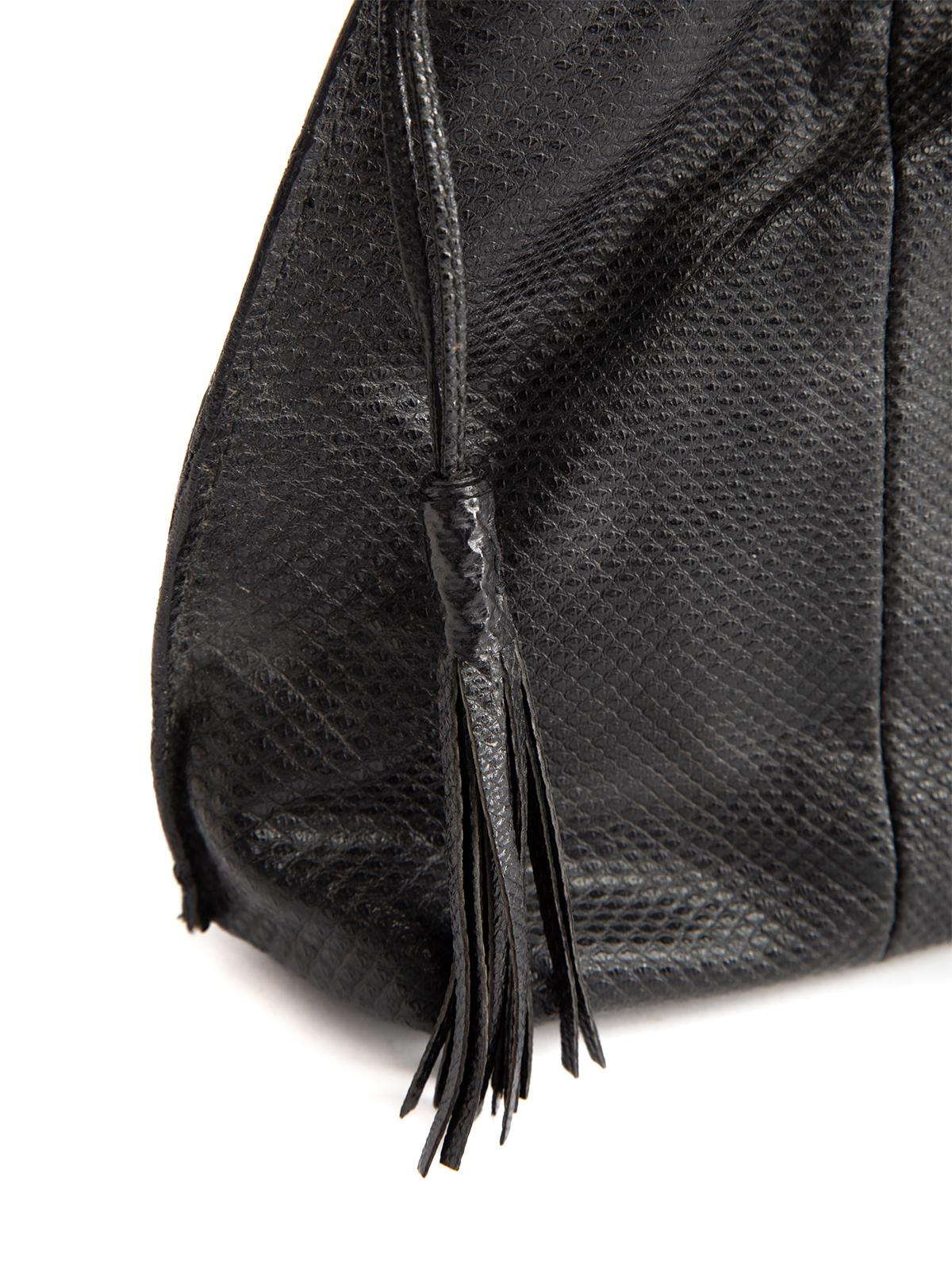Pre-Loved Gucci Women's Embossed Leather Shoulder Bag 4