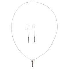 Pre-Loved Gucci Women's Necklace & Earrings Set Lariat Logo Plate 750 K18 White 