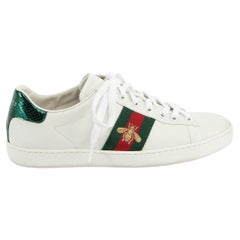 Pre-Loved Gucci Women''s White Ace Embroidered Bee Sneaker