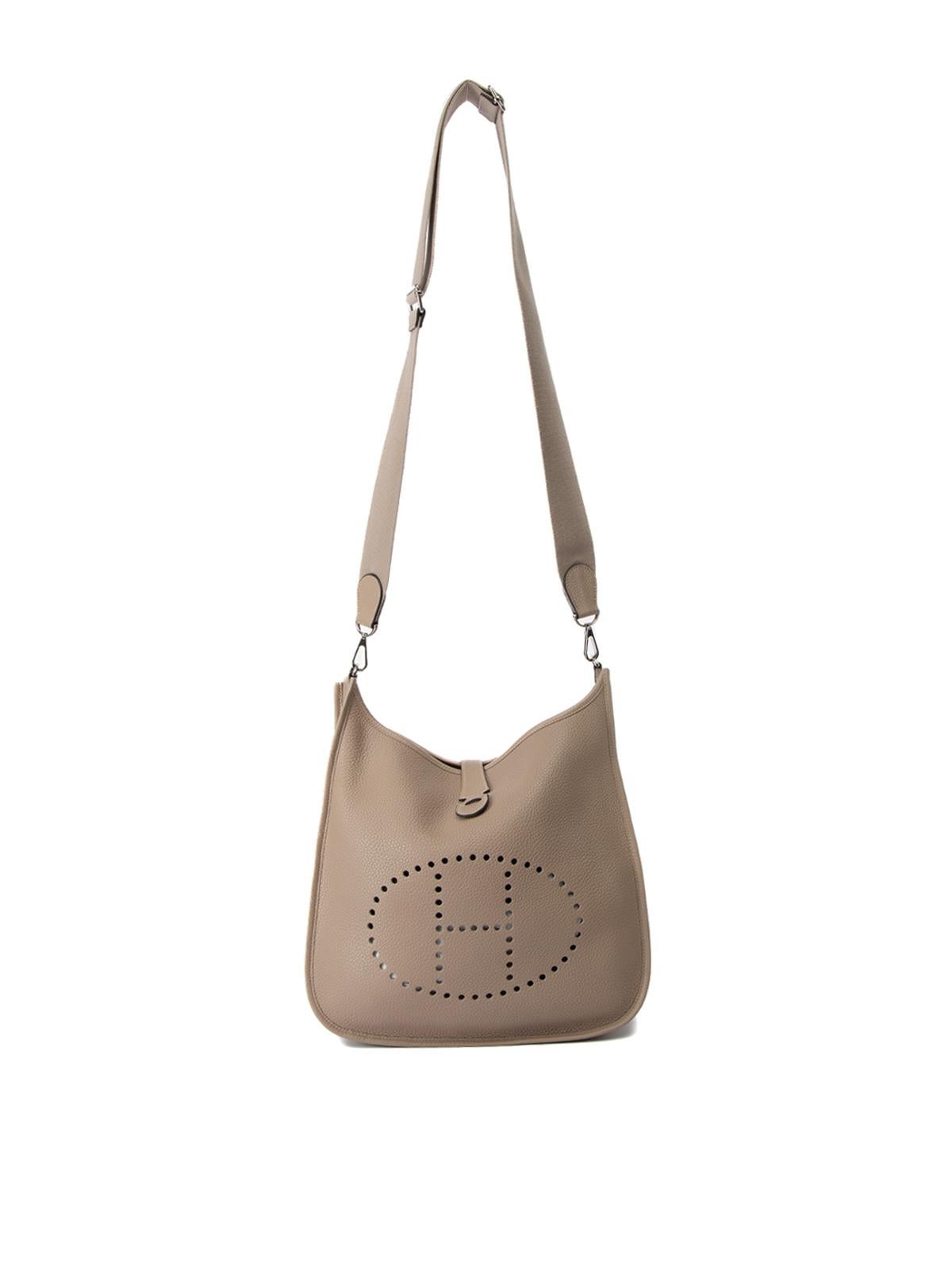 Pre-Loved Hermès Women's Beige Evelyne Bag In Excellent Condition In London, GB