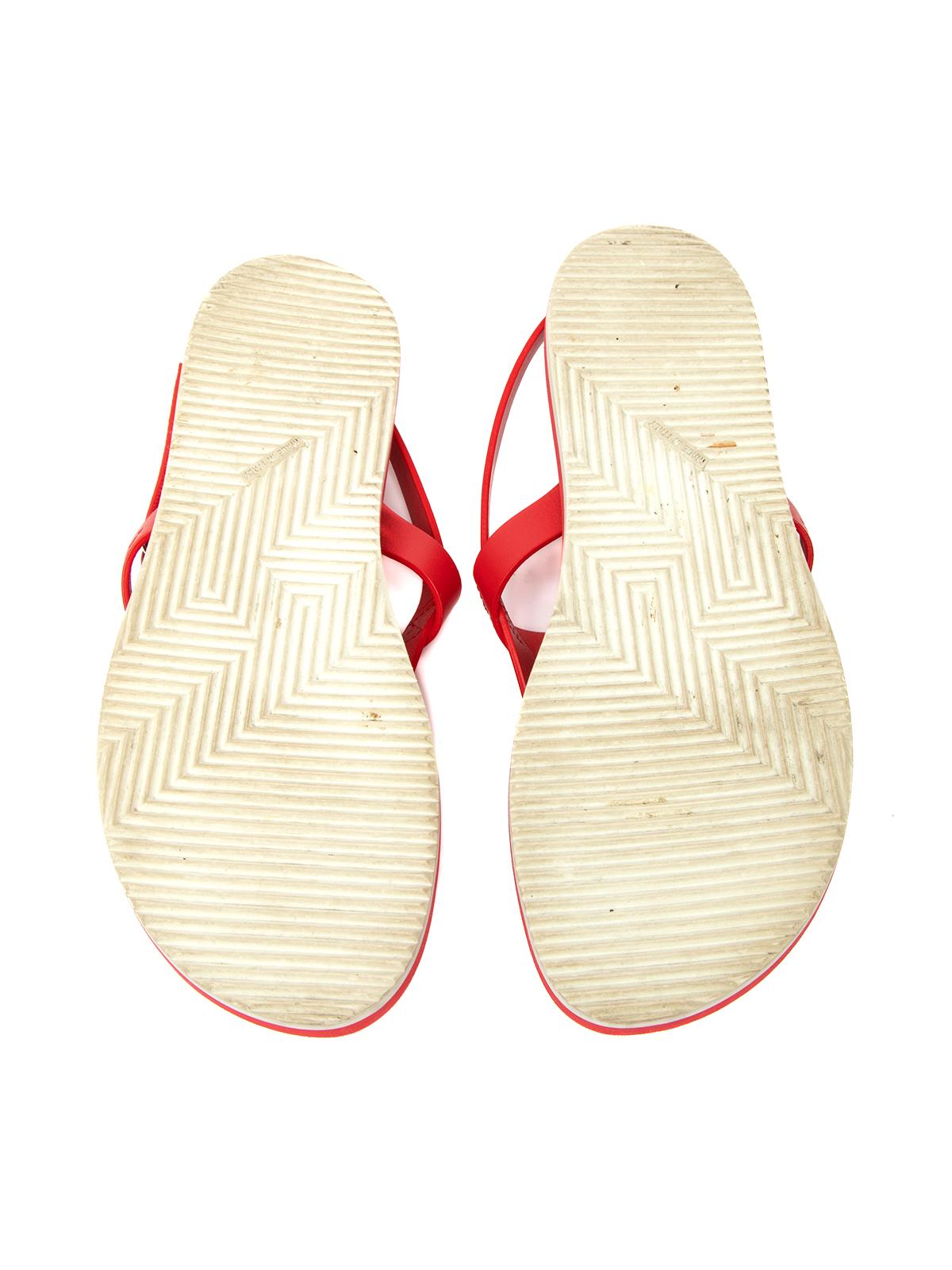 Red Pre-Loved Hermès Women's Rubber Beach Flip Flops