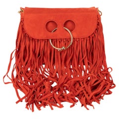 Vorgeliebte JW Anderson Damen Rotes Wildleder Medium Pierce Umhängetasche mit Fransen