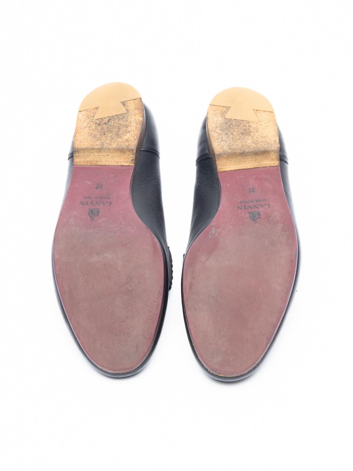 Pre-Loved Lanvin Women's Navy Leather Mocassin Tassel Loafers 1