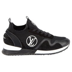 Pre-Loved Louis Vuitton Women's Black Run Away Trainer