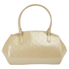 Pre-Loved Louis Vuitton Women's Cream Monogram Sherwood Shoulder Bag