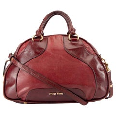 Borsa da bowling in pelle borgogna da donna Miu Miu, usata, non è stata ancora ritirata.