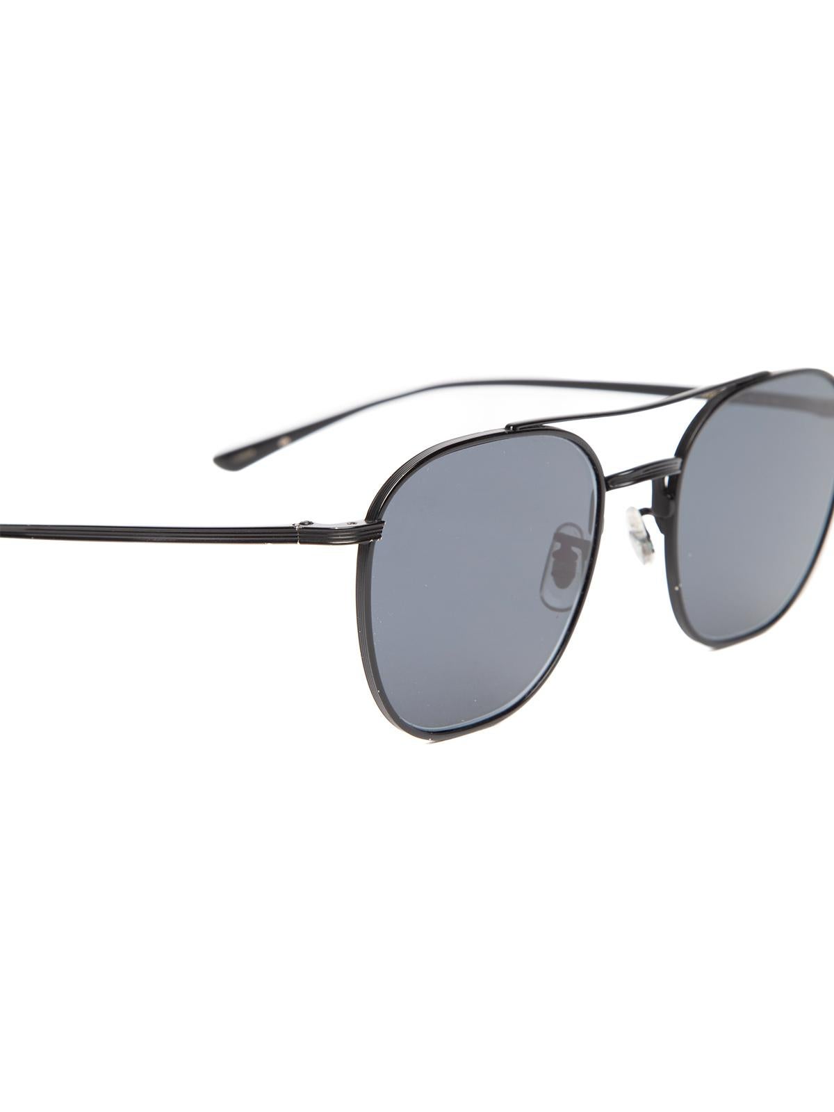 CONDITION is Good. Some wear to glasses is evident. Signs of abrasions to metal on this used Oliver Peoples designer resale item. Details Collaboration with The Row - Daytime Collection Colour - black Material - metal/injected plastic Round/square