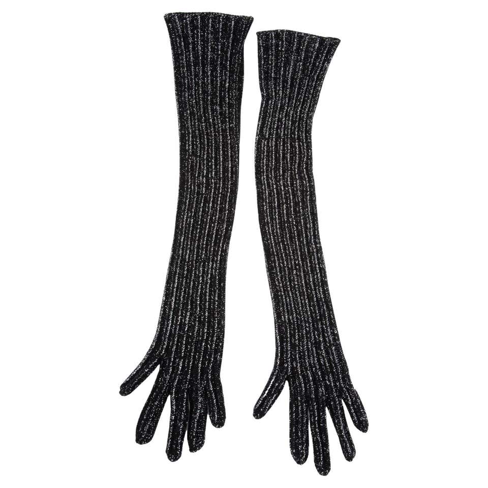 Prada Black Patent Leather Gloves For Sale at 1stDibs | prada gloves