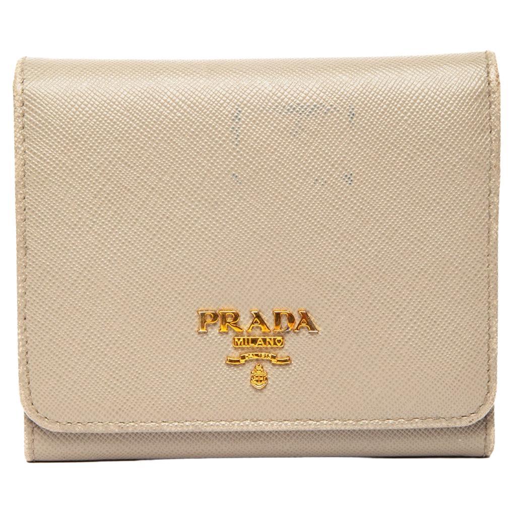 Pre-Loved Prada Women's Leather Prada Logo Fold Wallet