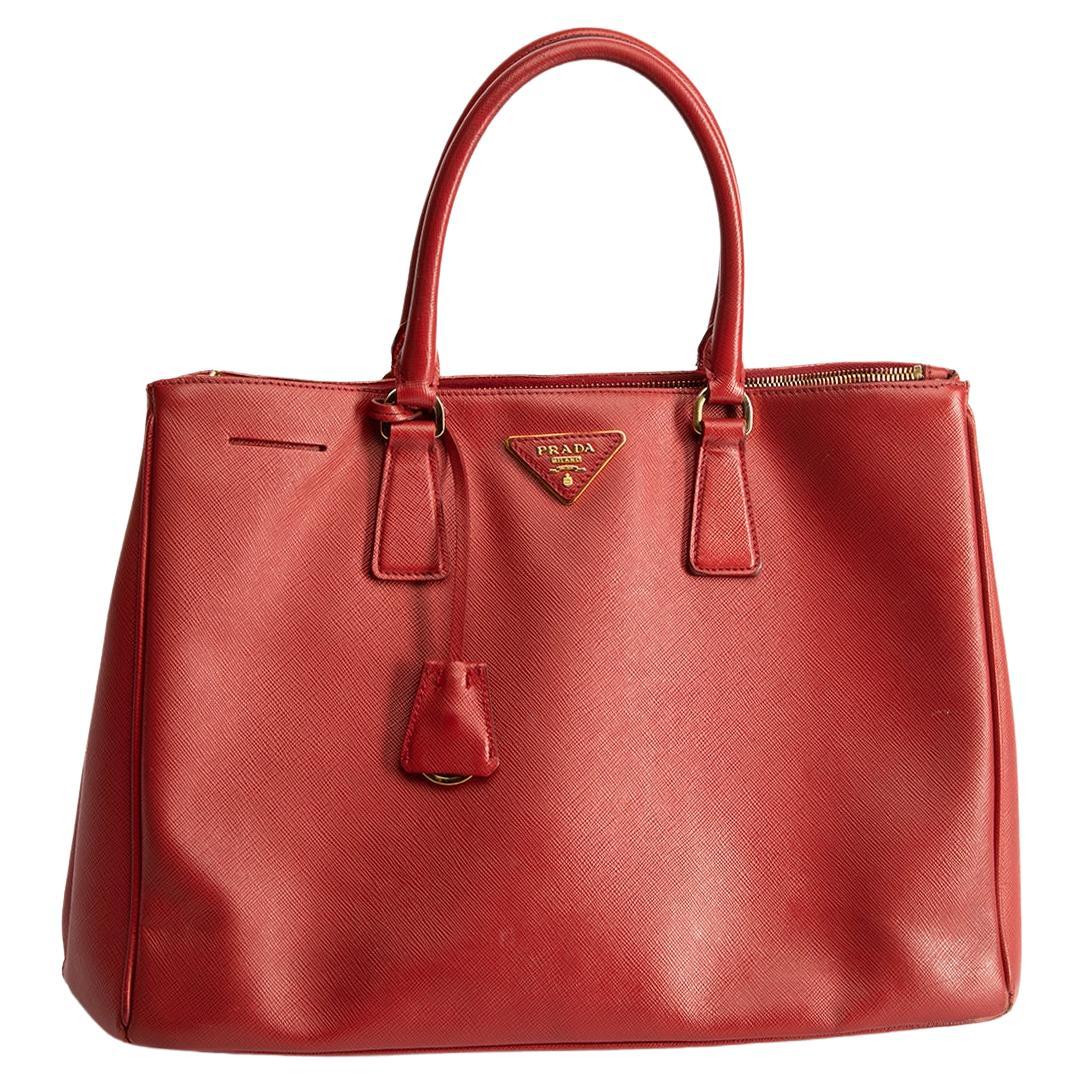 Pre-Loved Prada Women's Saffiano Galleria Tote Bag