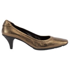 Pre-Loved Prada Women's Vintage Gold Metallic Leather Pumps