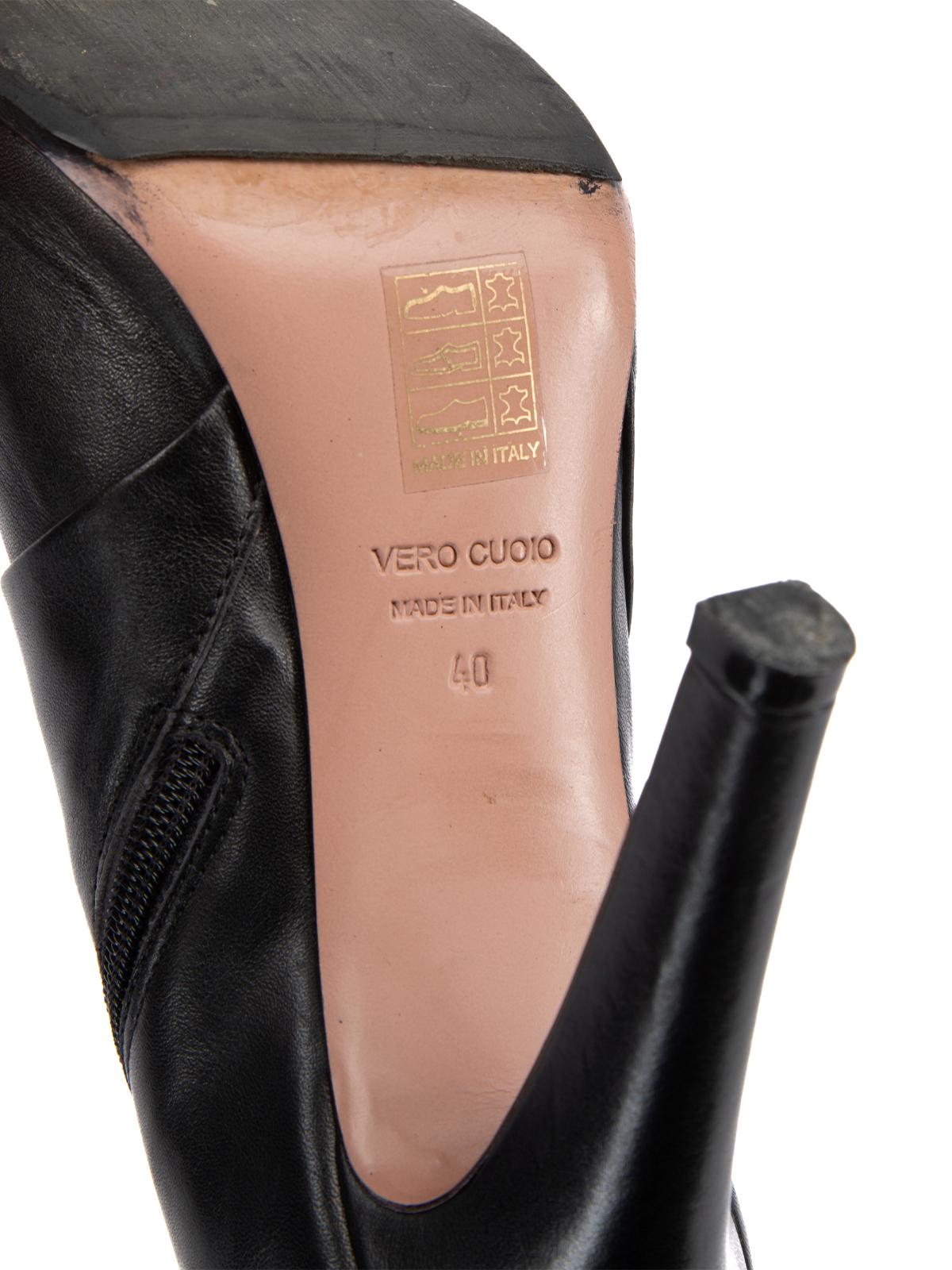 Pre-Loved Red Valentino Garavani Women''s Black Bow Accent Peep Toe Boot en cuir. en vente 1