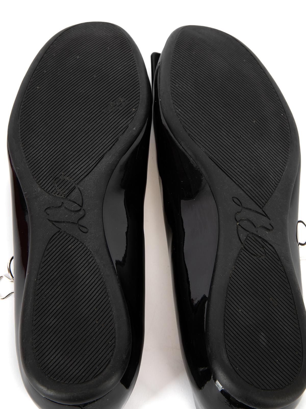 Pré-aimé Roger Vivier Femmes''s Black Patent Ladies Flats 1