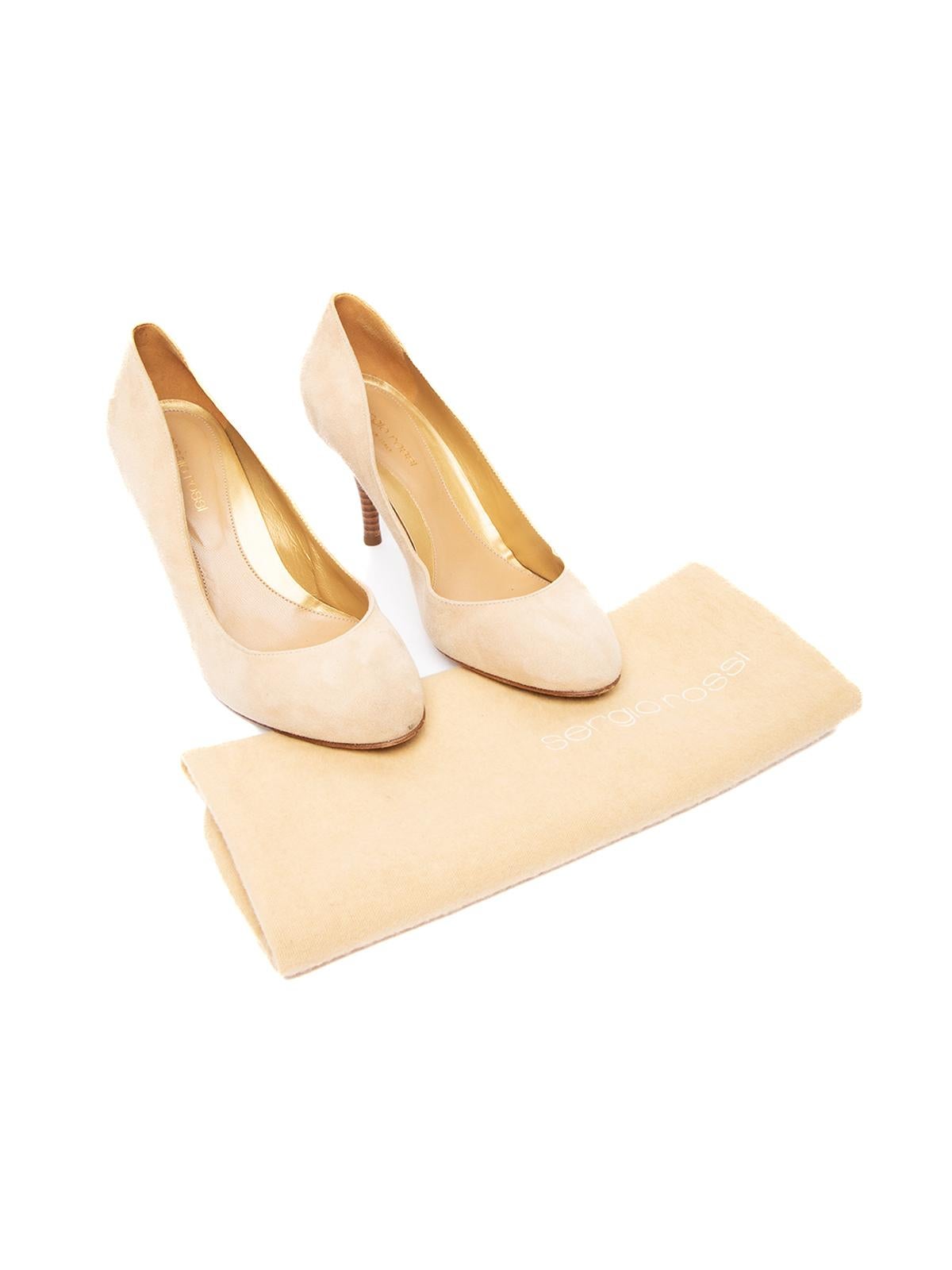Pre-Loved Sergio Rossi Women's Beige Suede Round Toe Heels In Good Condition In London, GB