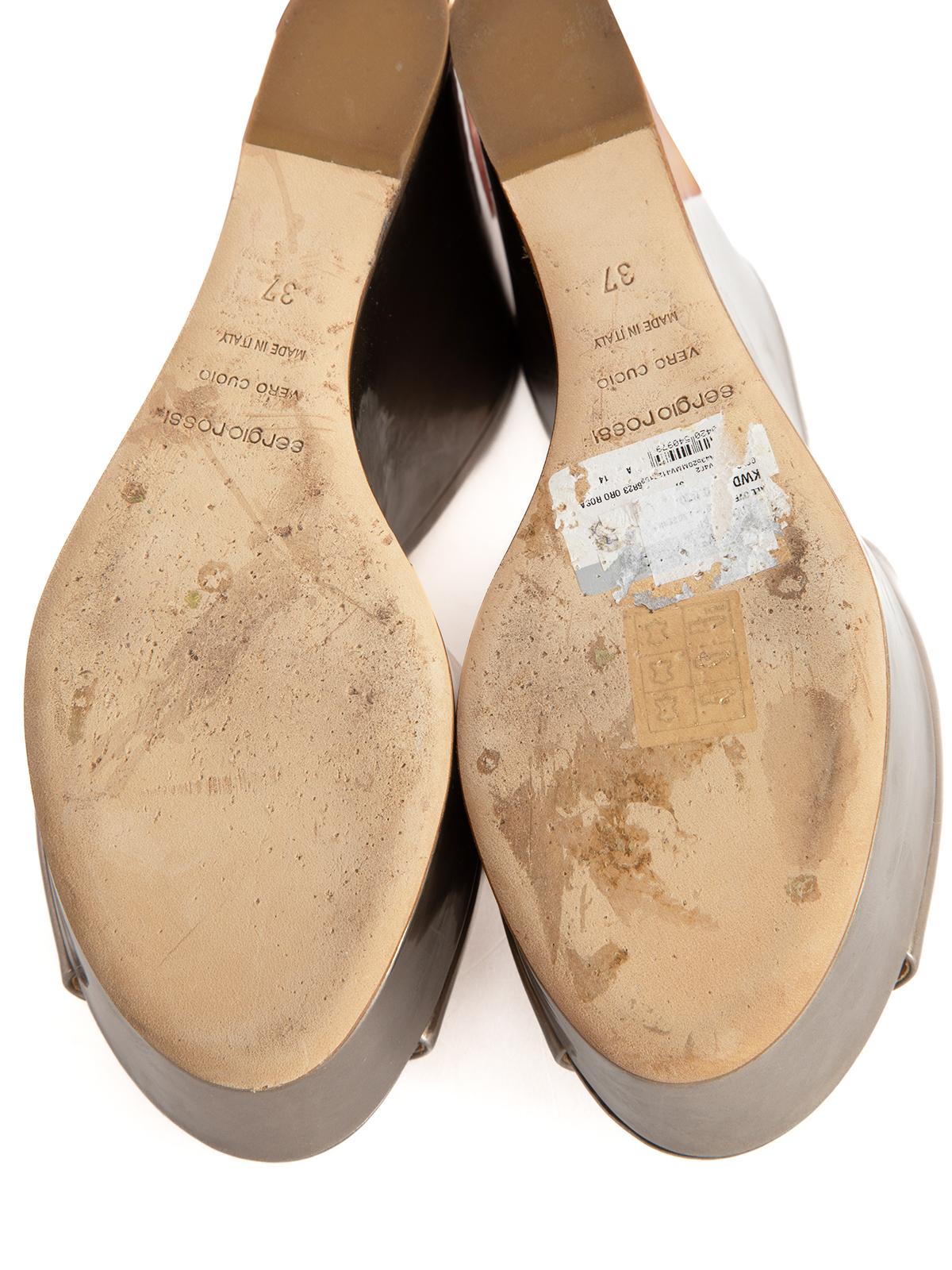 Pre-Loved Sergio Rossi Women's Patent Leather Lakeesha Wedge Sandals 2