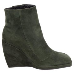 Pre-Loved Stephane Kelian Women's Vintage Green Suede Square Toe Wedge Boots