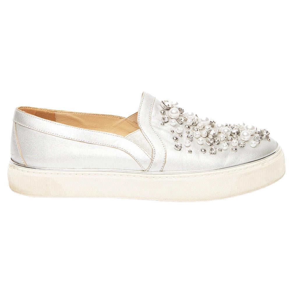 stuart weitzman light grey boots