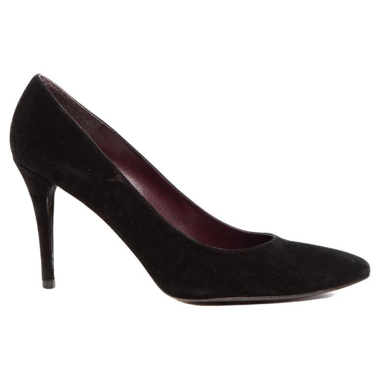 PreLoved Stuart Weitzman Women's Stuart Weitzman Black Suede Power