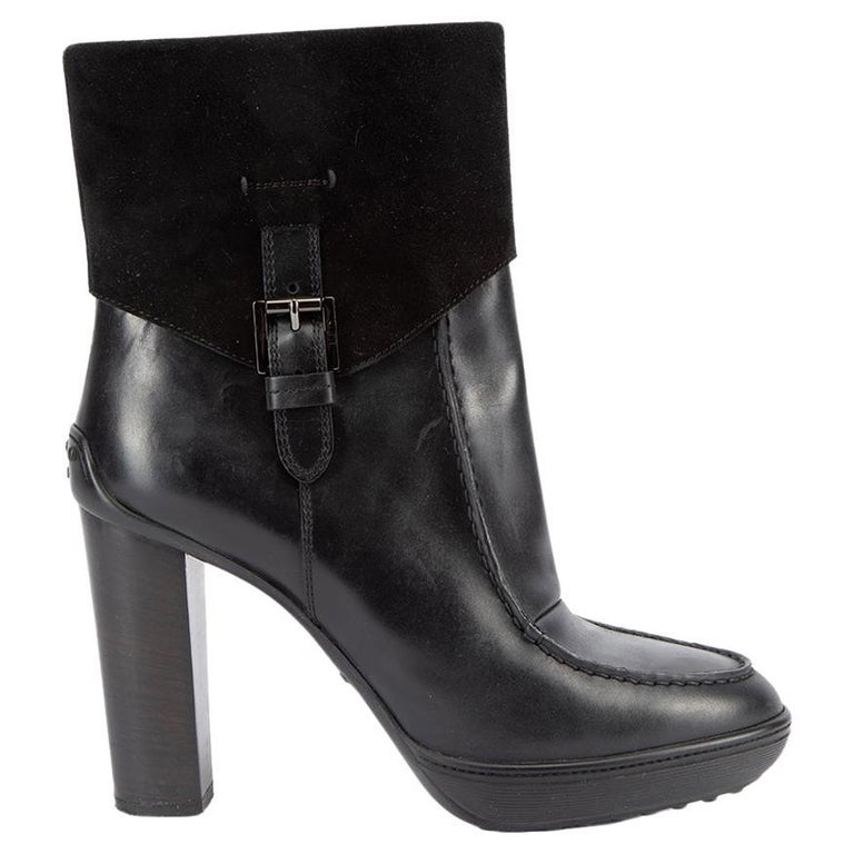 PreLoved Tod's Women's Black Leather Heeled Ankle Boots For Sale at 1stDibs