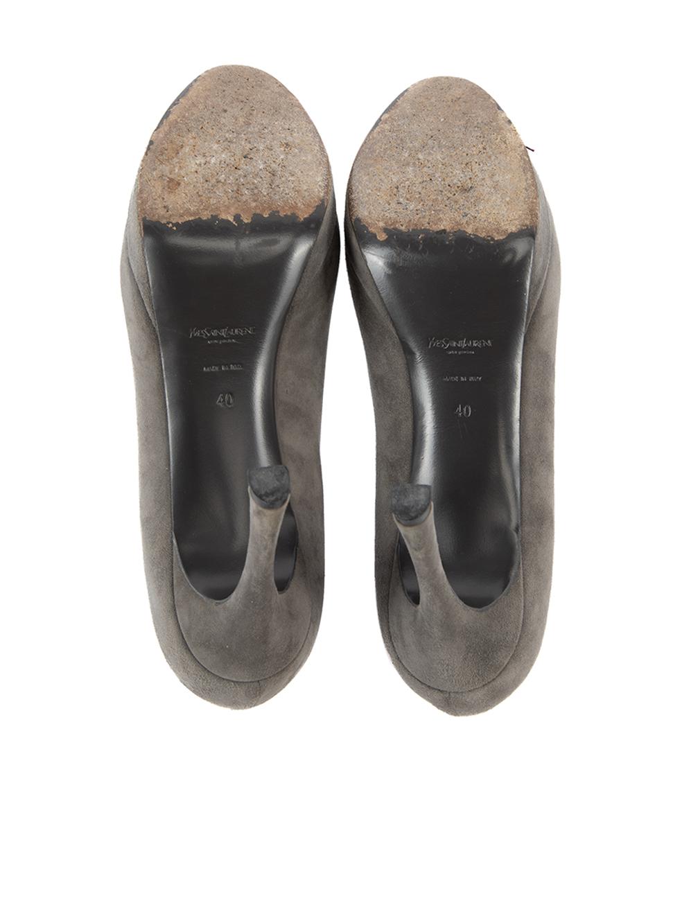 Pre-Loved Yves Saint Laurent Women's Grey Suede Platform Round Toe Heels For Sale 1