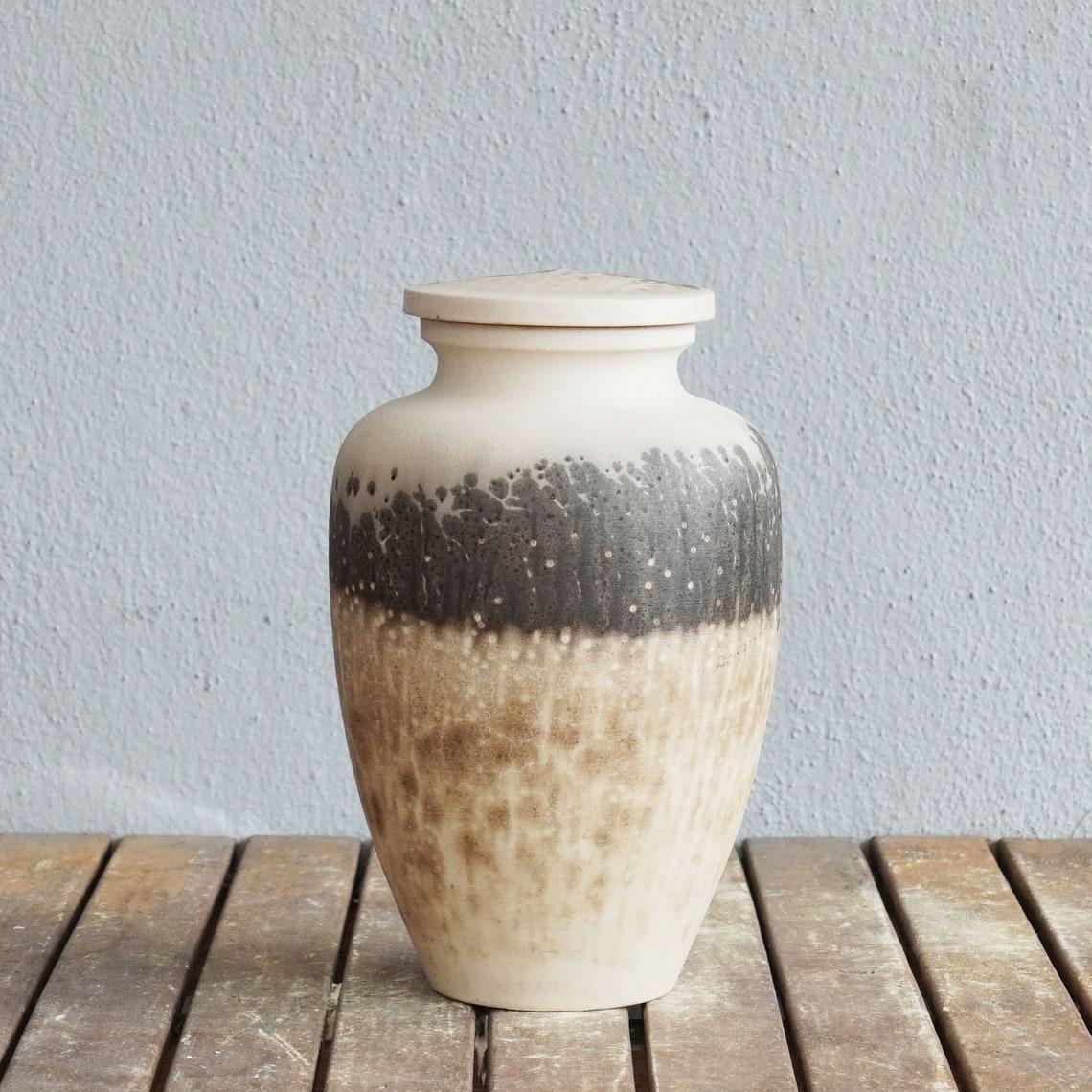 Modern Pre-Order Omoide, Obvara , Ceramic Raku Pottery For Sale