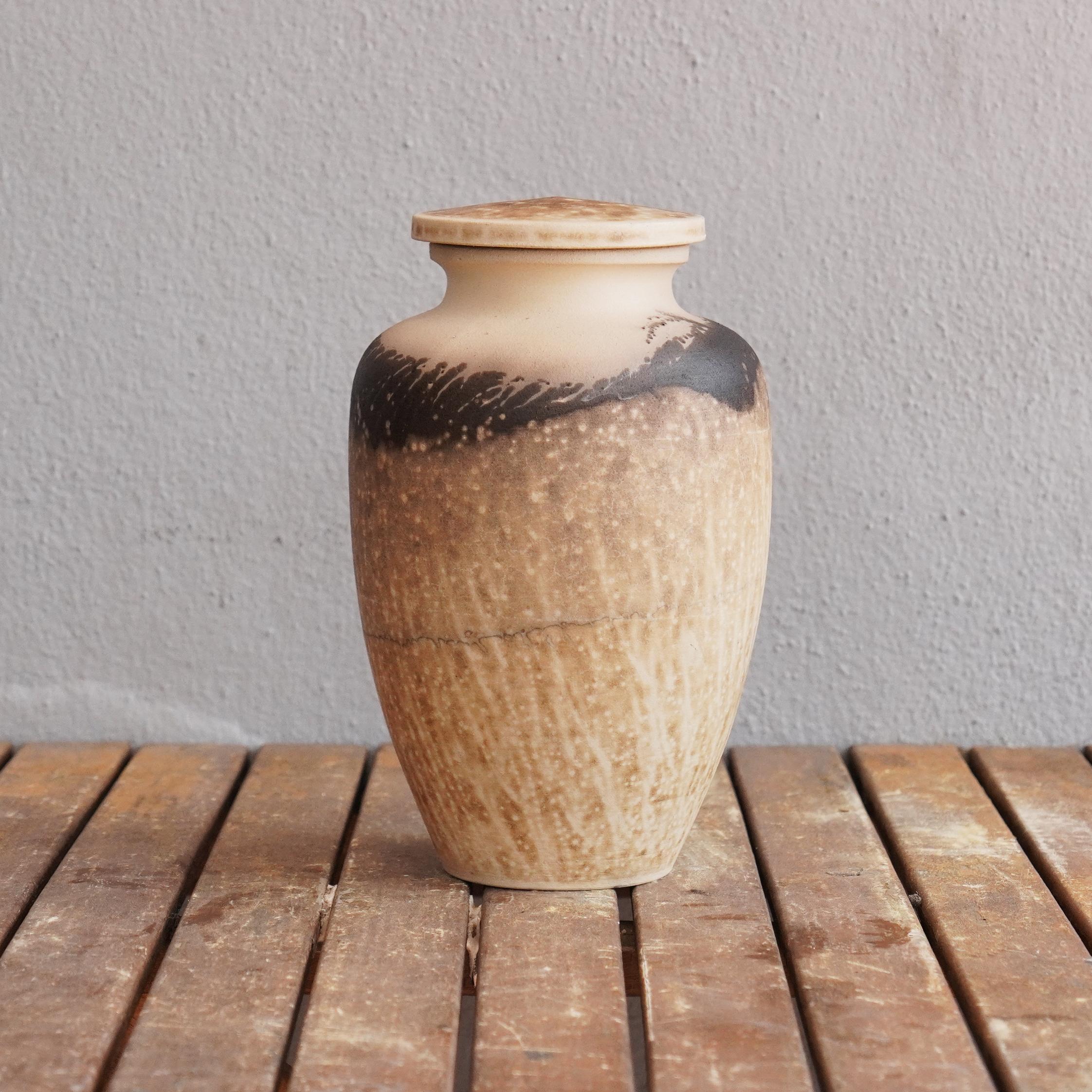 Fired Pre-Order Omoide Urn 170 Cubic Inches, Obvara, Ceramic Raku Pottery For Sale